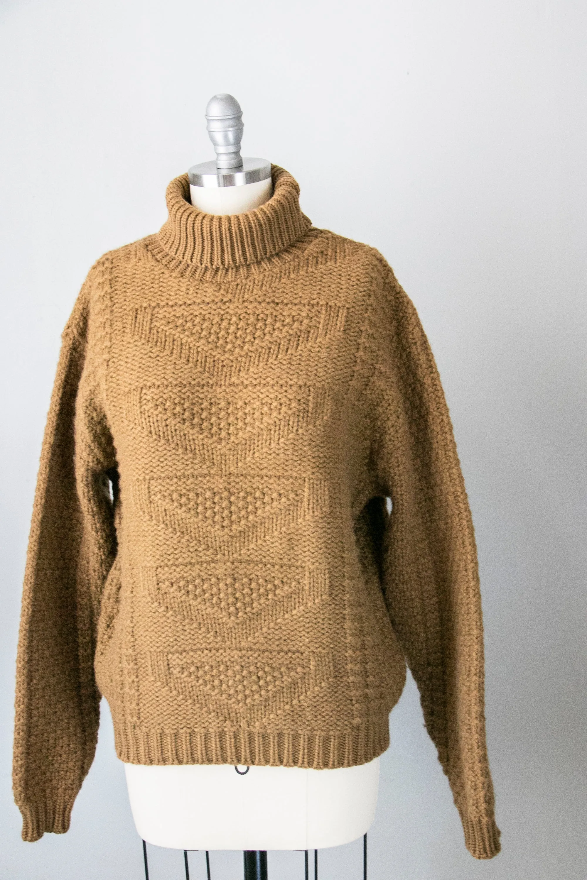 1970s Sweater Wool Knit Turtleneck M
