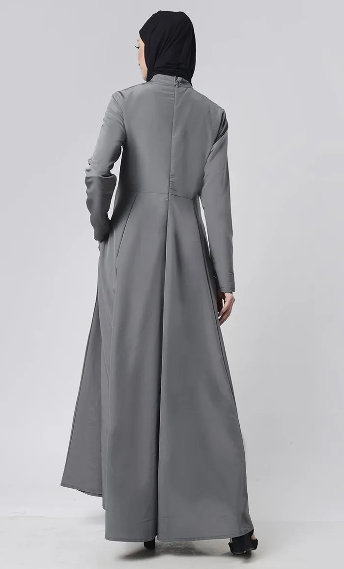 Basic Front Box Pleat Abaya With Pockets
