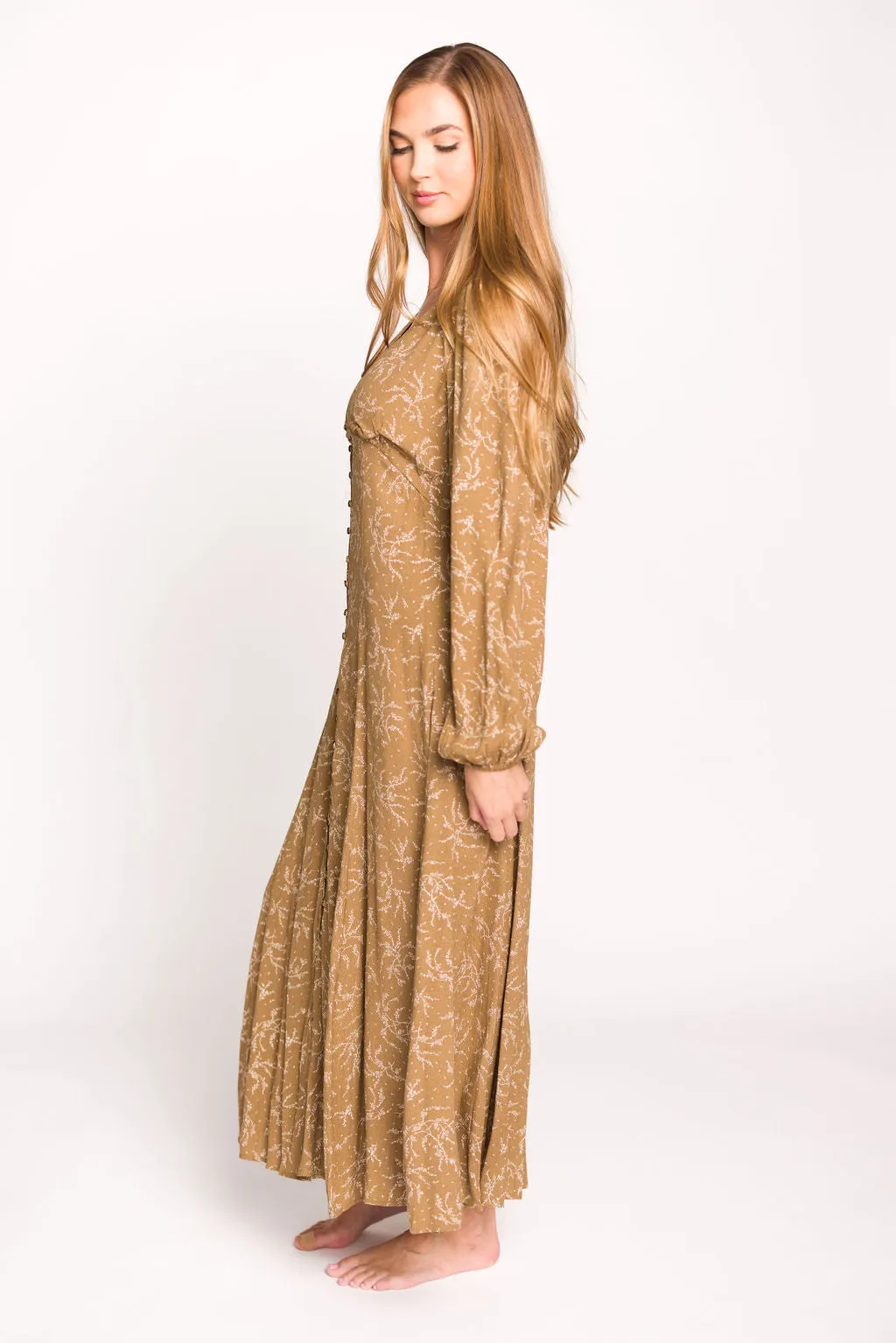 Brandi Long-Sleeve Button-Up Maxi Dress in Umber