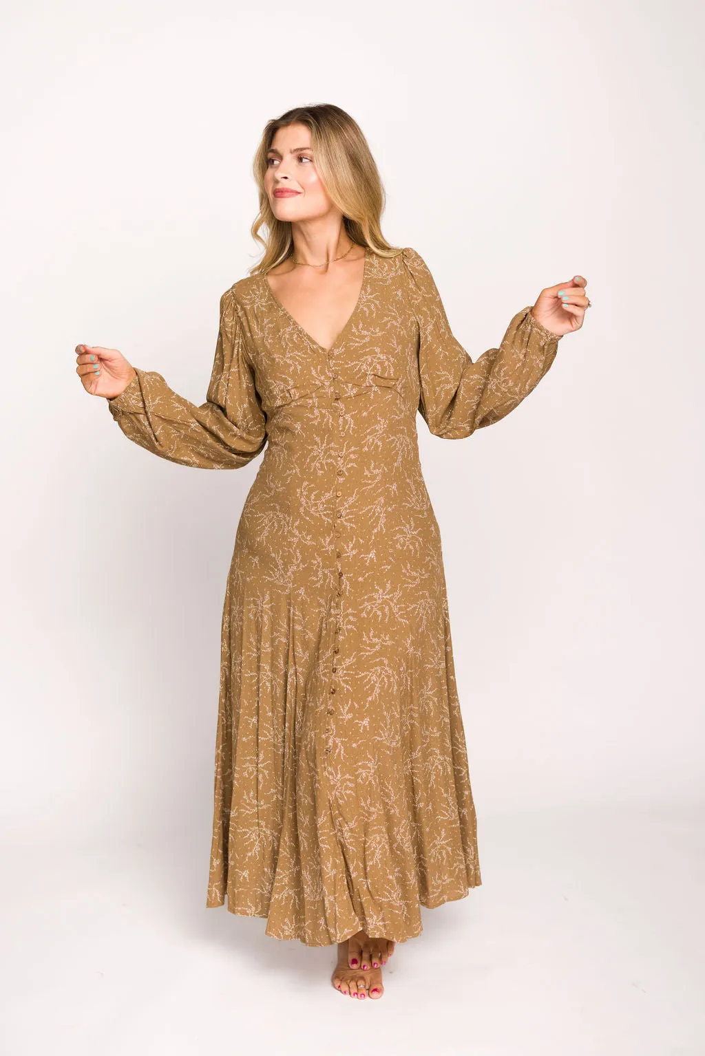 Brandi Long-Sleeve Button-Up Maxi Dress in Umber