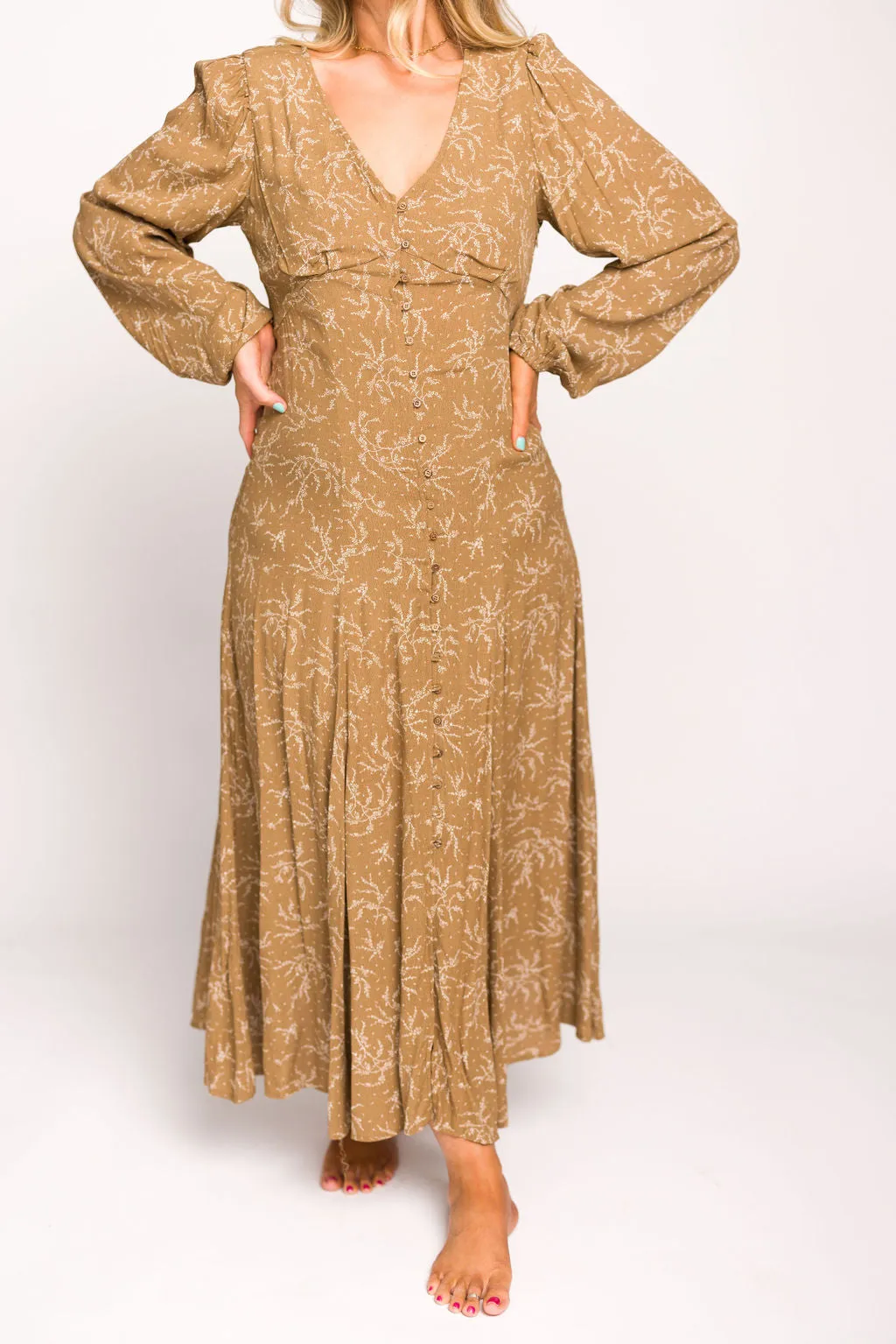 Brandi Long-Sleeve Button-Up Maxi Dress in Umber