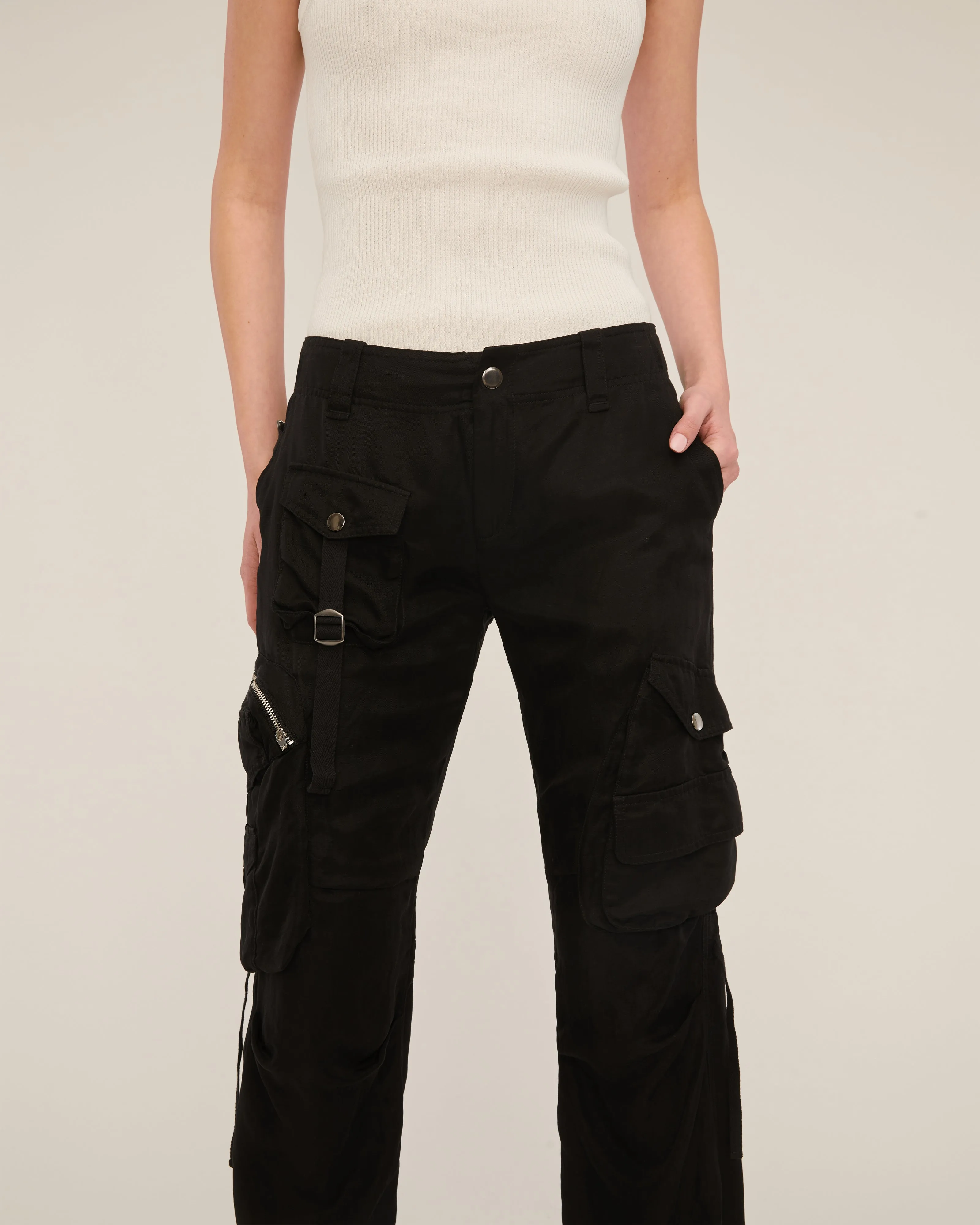 Jackson Low Rise Washed Cargo Pant in Soot