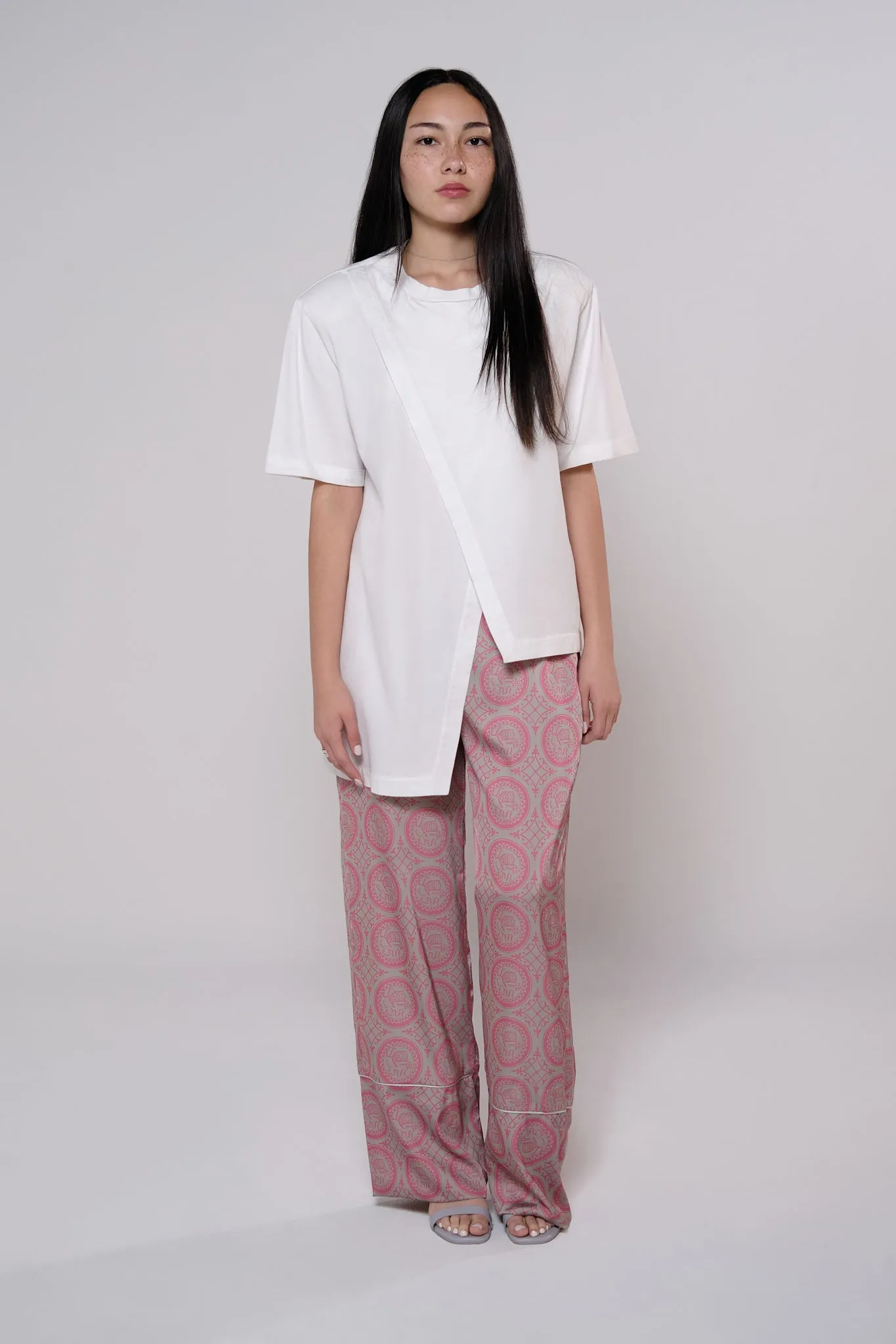 Satin wide leg pants in pink heritage print